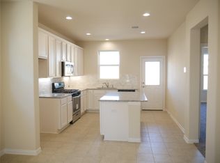 10421 Owens Lake Dr, Rosharon, TX 77583