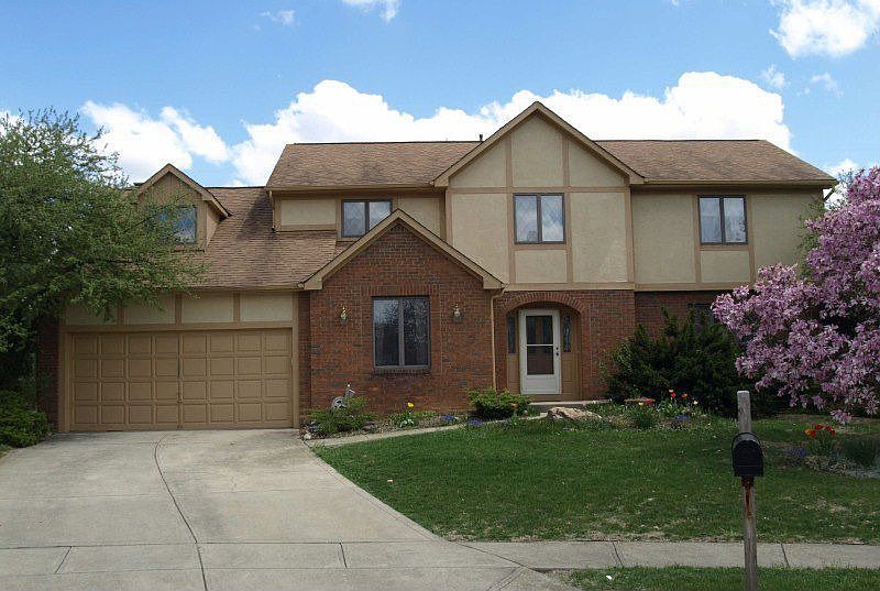 1st image of 220 Cavenway Pl