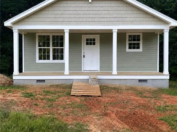 506 Moore Dr, Lexington, NC 27292