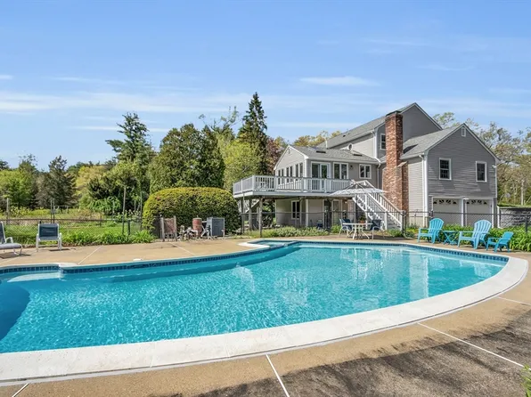 1 Chester Rd, Boxboro, MA 01719