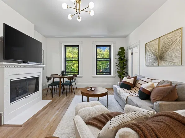 274-276A Shawmut Ave Unit 3, Boston, MA 02118