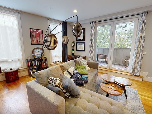 2nd image of 168 Hampshire St #7