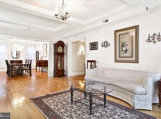 1901 Walnut St APT 6C, Philadelphia, PA 19103