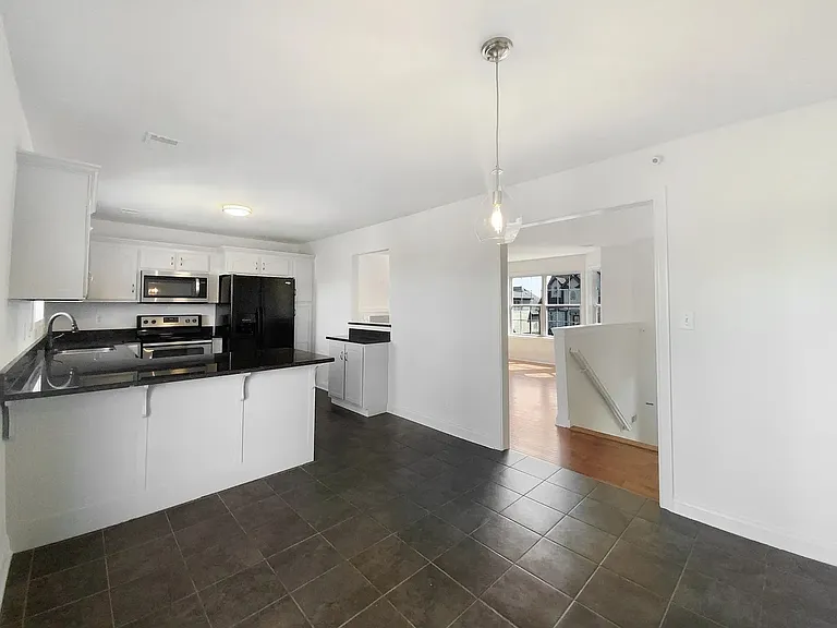 1575 Cobra Ln — Photo 5