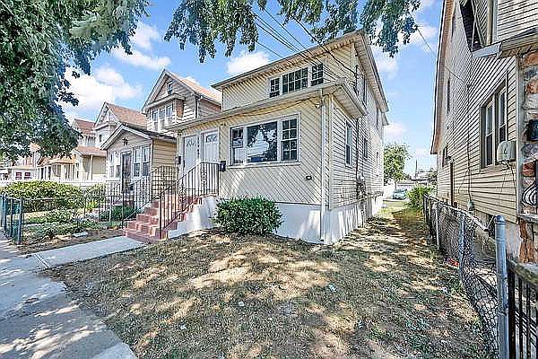 1st image of 119-49 165th St #2