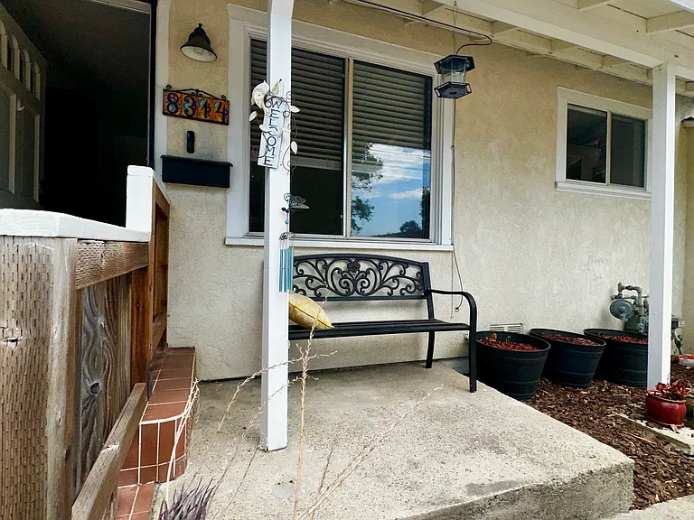 8314 Golden Ave #A — Photo 6