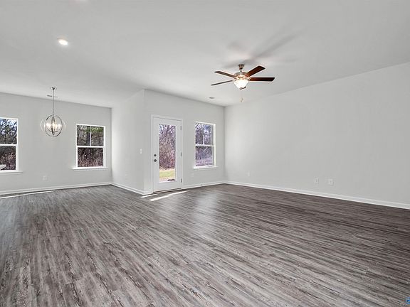 7th image of this home
