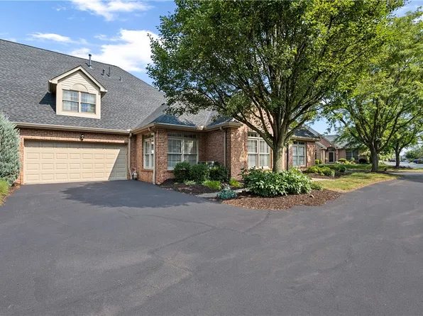 104 Appleridge Ct, Gibsonia, PA 15044
