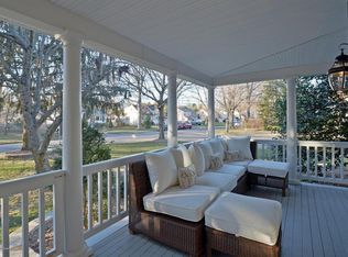 30 Quaker Way, Shrewsbury, NJ 07702