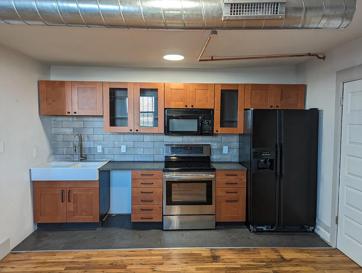 Building Photo - 625 S Union Ave #1
