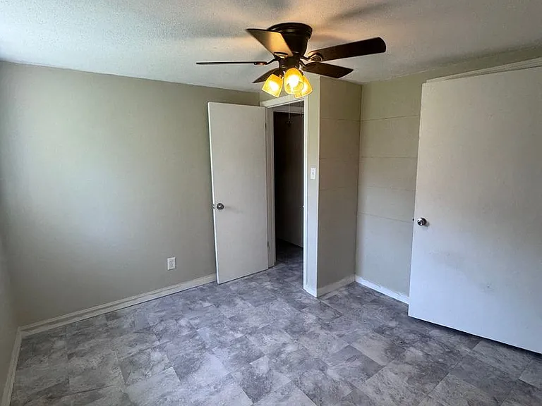280 Chambers Dr — Photo 15