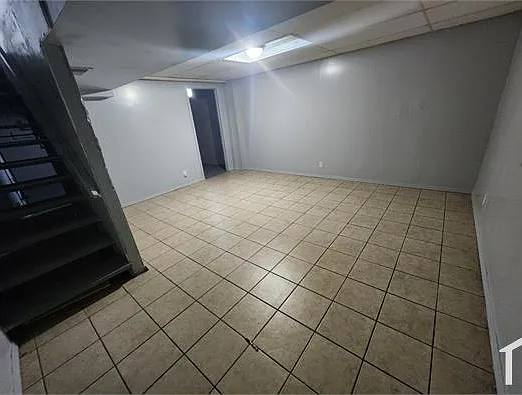 10407 W Daphne St — Photo 11