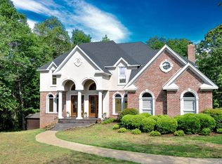 809 Mountain Lake Ct, Prattville, AL 36067