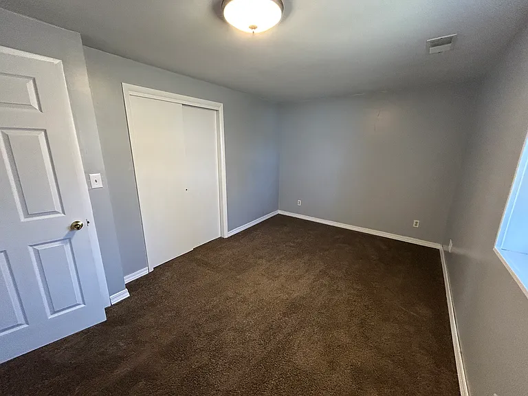 5112 Martin Rd #E — Photo 5