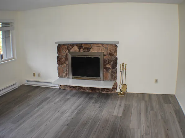 1365 SE Rose Rd, Port Orchard, WA 98367