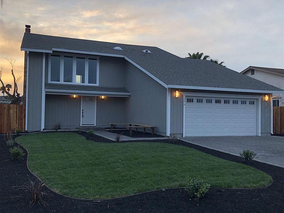 1st image of 1274 Beach Ct