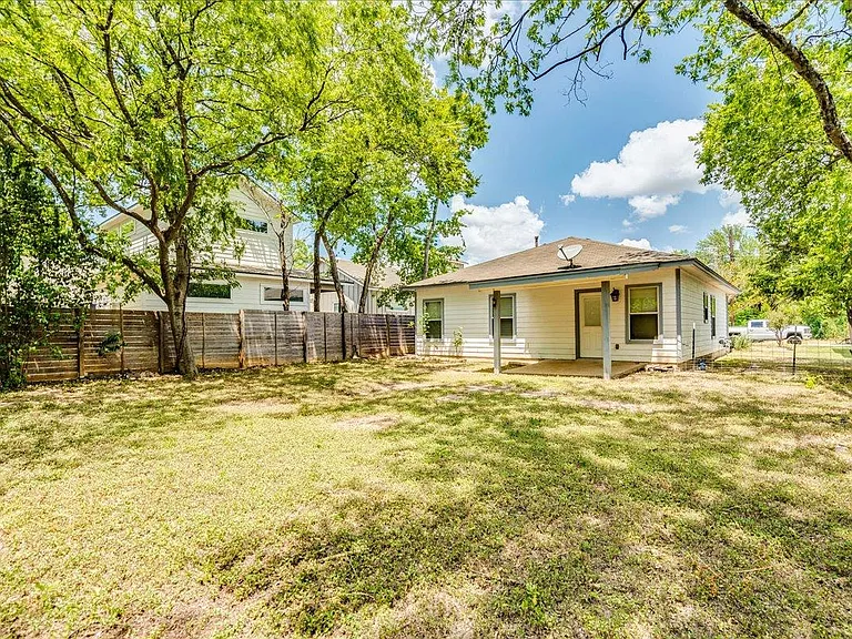 6801 Porter St — Photo 24