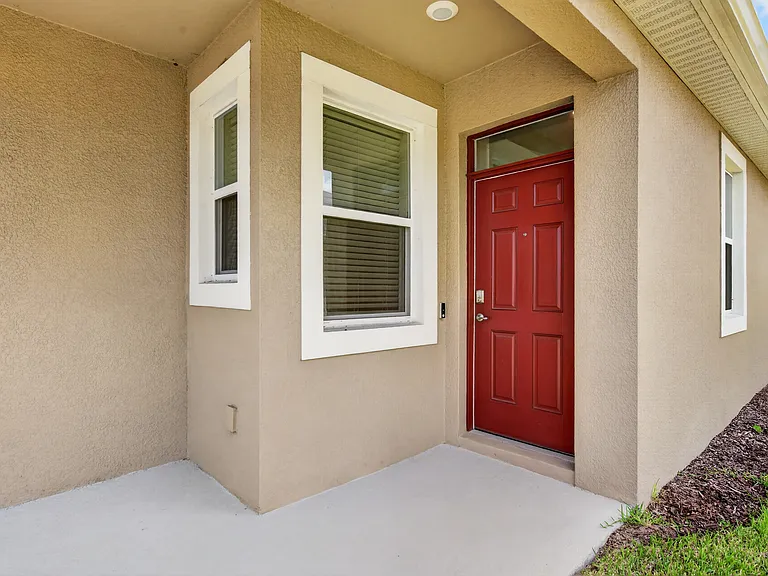 2568 Kinsale Ln — Photo 8