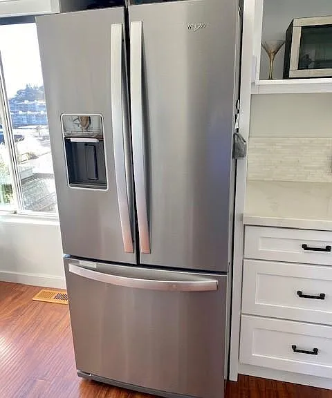New side by side refrigerator