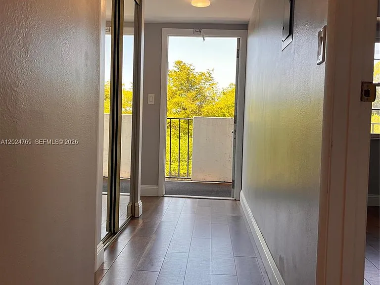 3100 W Rolling Hills Cir #403 — Photo 30