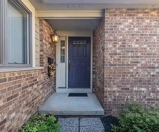 48 Mountain Ash Trl photo 1