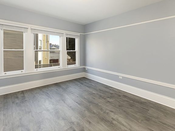 4th image of 2888 16th St #3