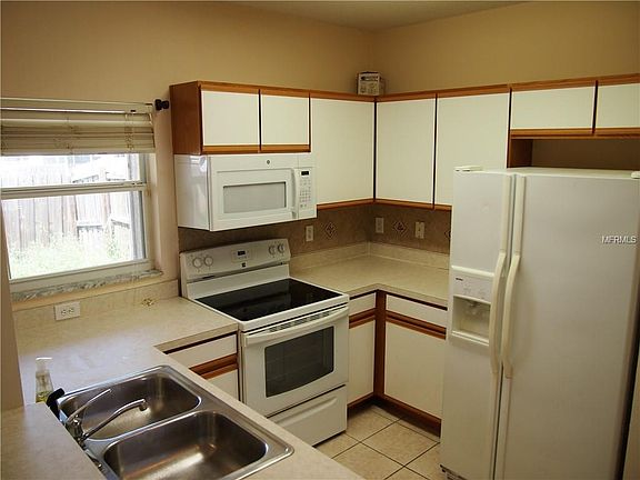 4th image of 1409 Sedgwick Dr