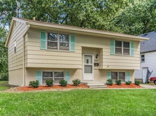3023 E 7th St, Des Moines, IA 50316