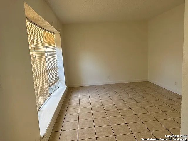 7138 Brecon — Photo 2