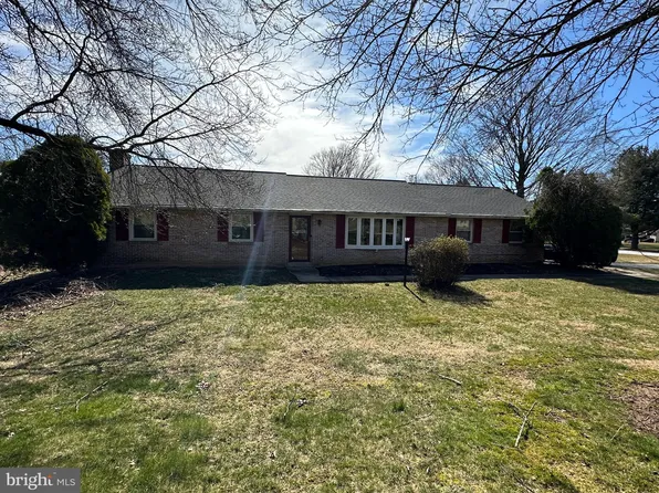 579 Walnut Dr, Parkesburg, PA 19365