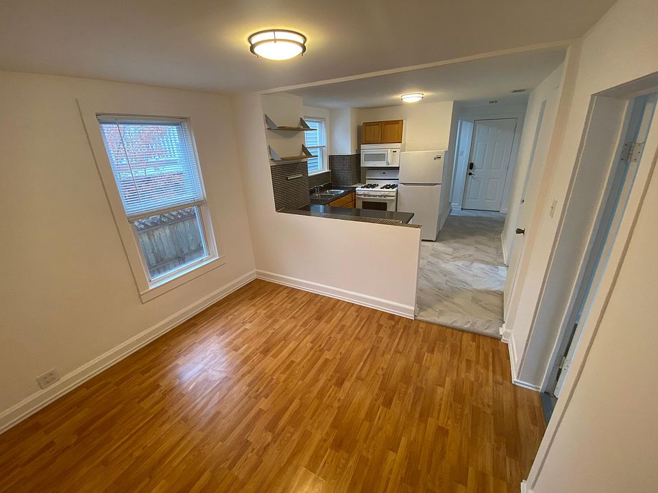 Dining room / kitchen