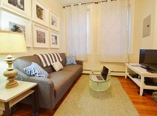 20A Moon St #4A, Boston, MA 02113
