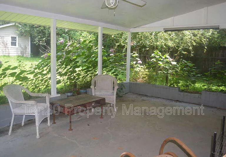 1815 Marilon Dr — Photo 33