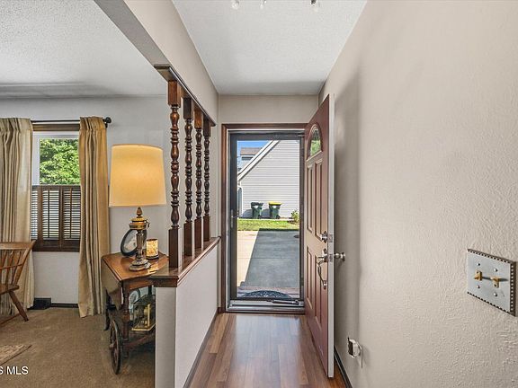 3rd image of 6521 Oak Brook Dr