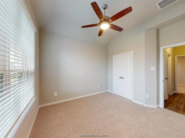 5789 Cerrillos Dr — Photo 15