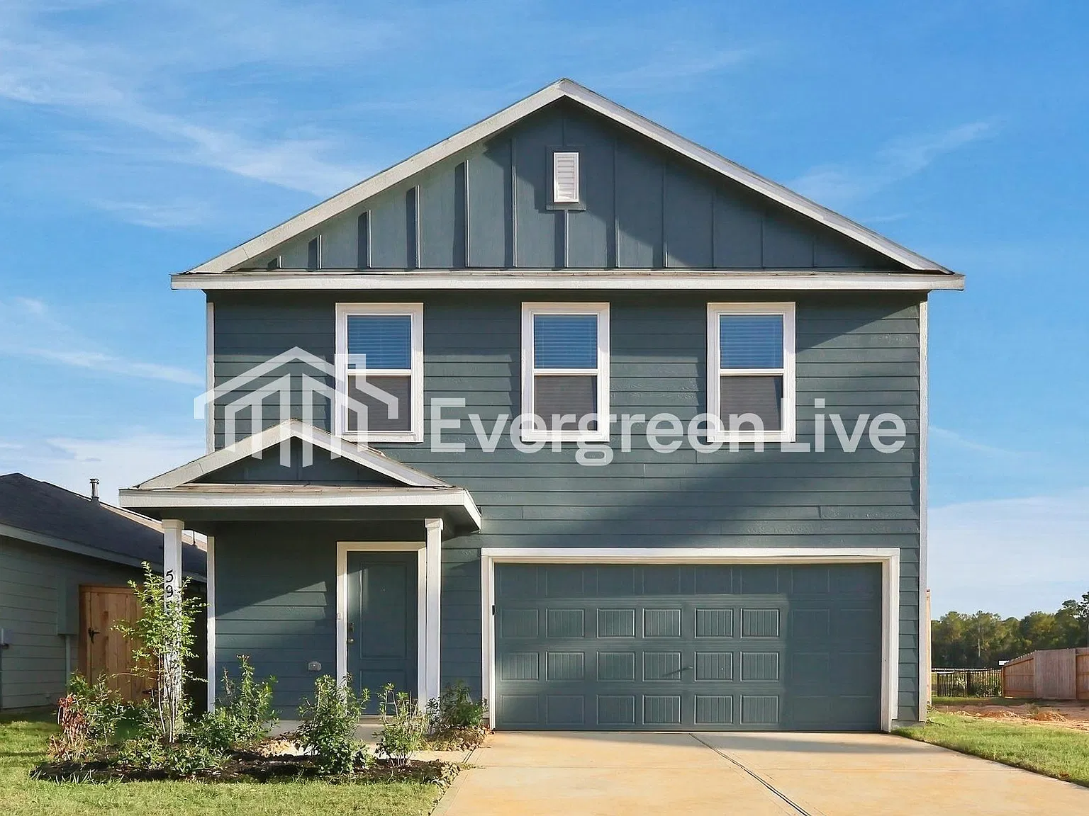 4 bed, 2.5 bath, 1954 sqft, $1,655 — Photo 1