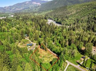 9269 Cornell Creek Rd, Deming, WA 98244