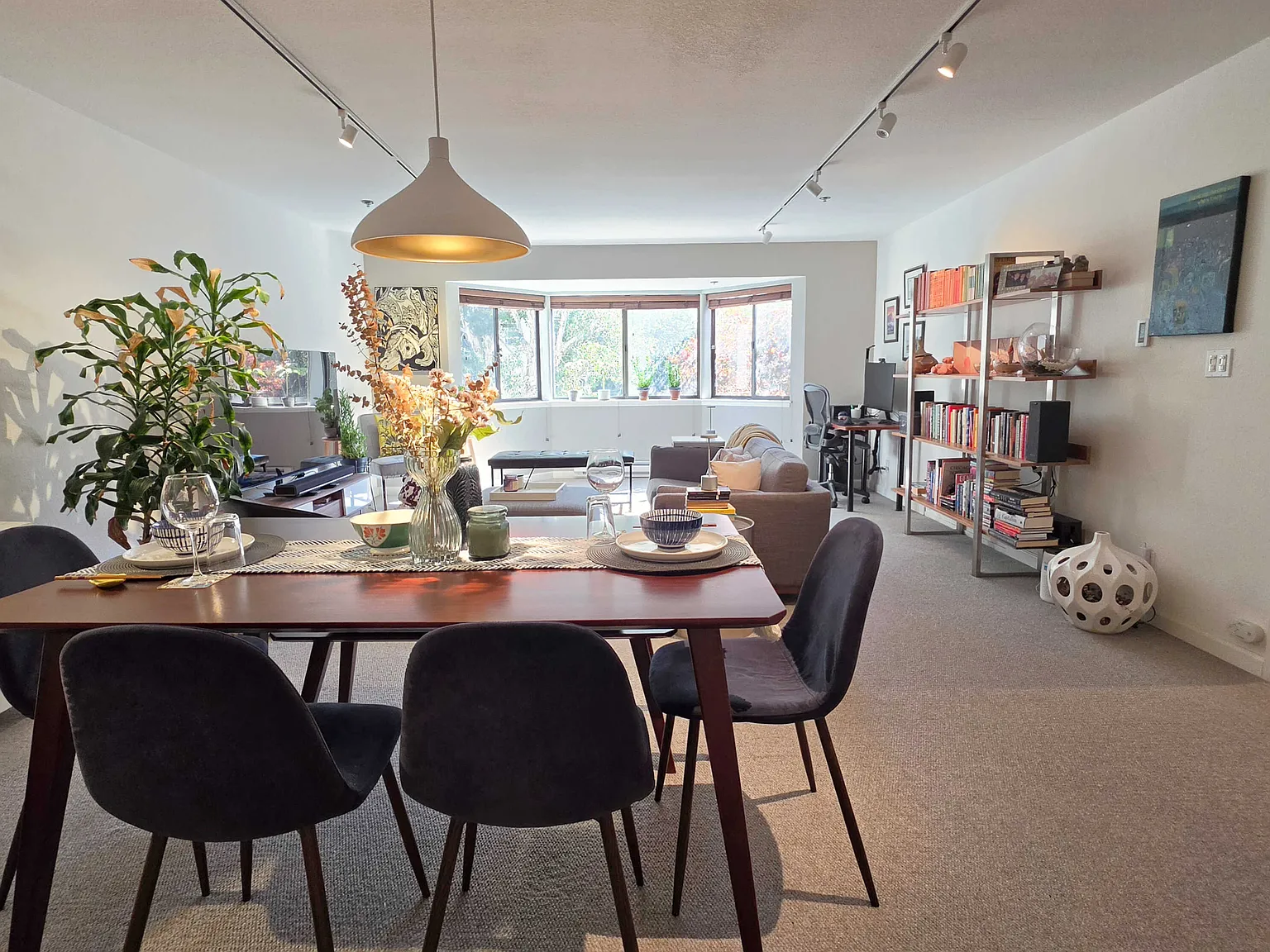 Modern Condo in Prime Mission-Dolores — Photo 1