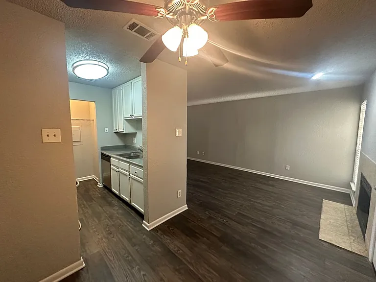 4502 Gaston Ave #119 — Photo 6