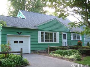 102 Sagamore Dr S, Liverpool, NY 13090