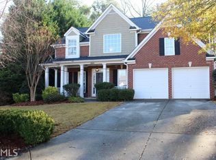 2821 Belfaire Lake Dr, Dacula, GA 30019