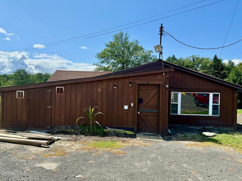 1st image of 20 Kowal Ln