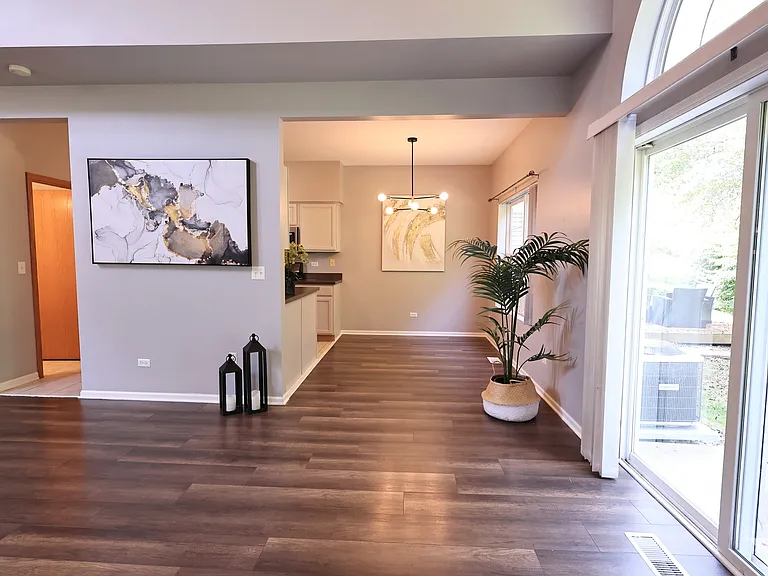 2607 Oak Tree Ln #2607 — Photo 9