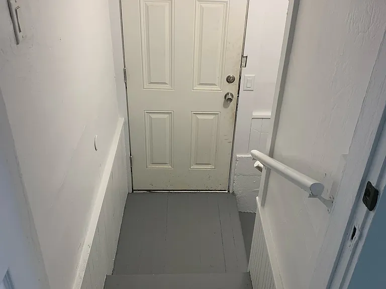 45 Beacon Ave — Photo 23