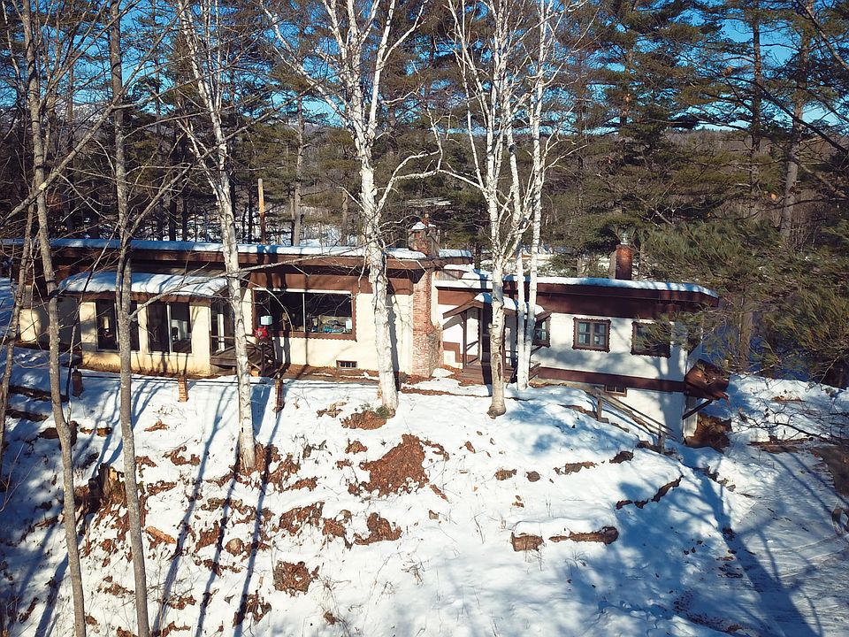 1st image of 351 Main St