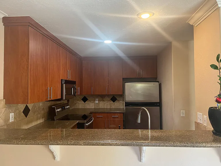 7003 Saranac St #105 — Photo 16