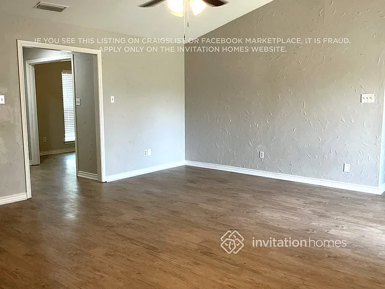 2311 Statler Dr — Photo 2