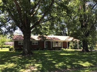 410 7th St S, Amory, MS 38821
