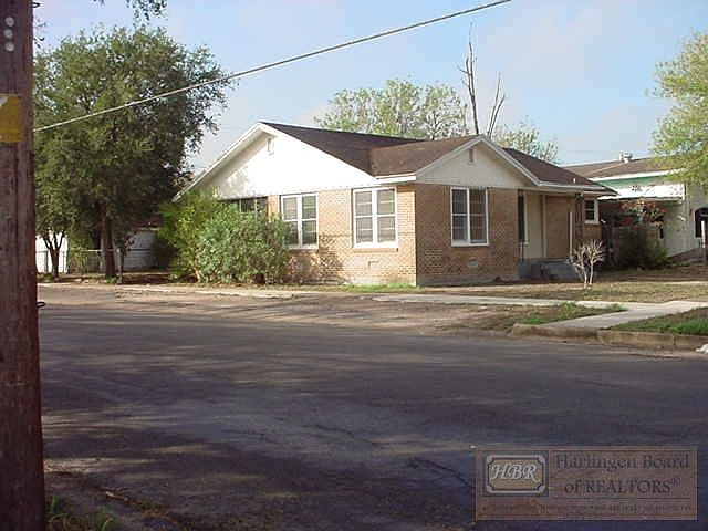 1st image of 722 E Van Buren Ave
