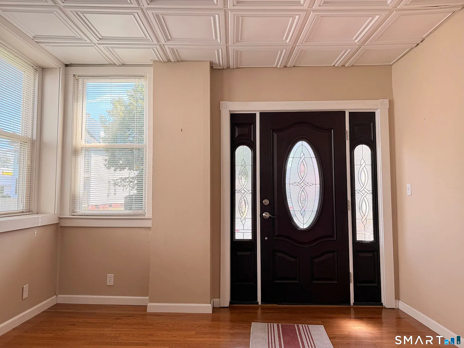 1 bed, 1.0 bath, 1102 sqft, $1,750 — Photo 2